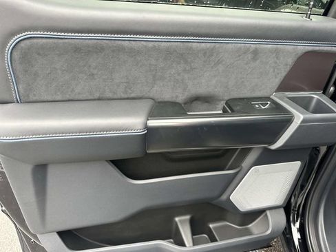 New 2026 Ford F250 Platinum image 21