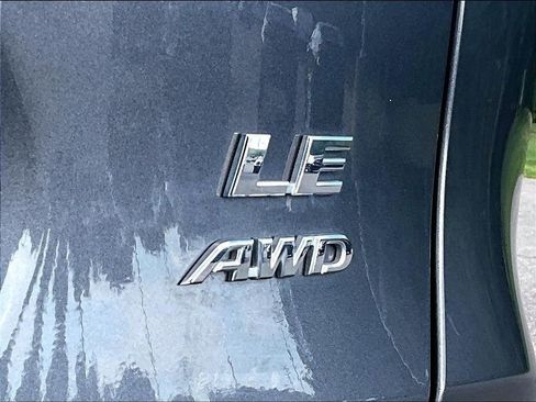 Used 2024 Toyota RAV4 LE AWD/4WD image 29