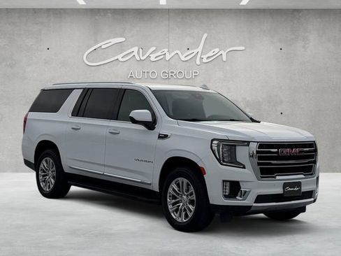 Used 2024 GMC Yukon XL SLT image 2