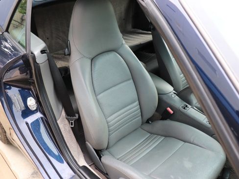 Used 2003 Porsche 911 Carrera image 22