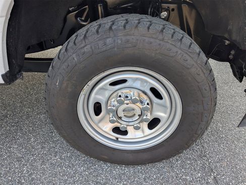 Used 2020 Ford F350 XL w/ Power Equipment Group image 11