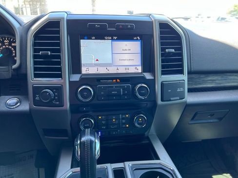 Used 2018 Ford F150 Lariat AWD/4WD image 14
