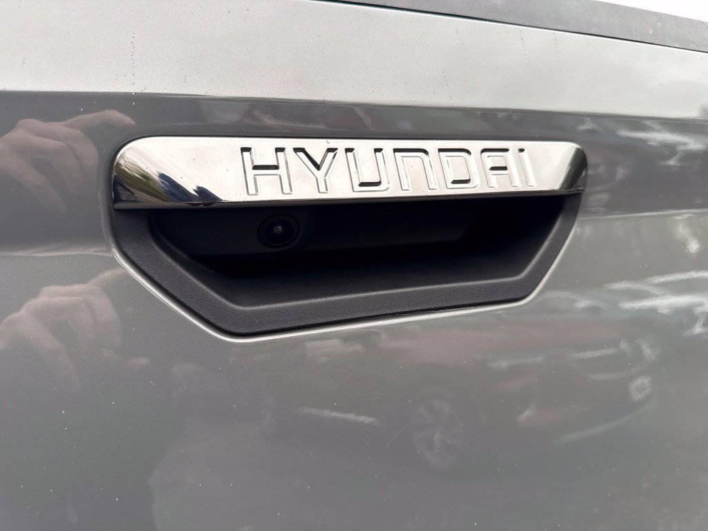 Used 2024 Hyundai Santa Cruz Night AWD/4WD image 13