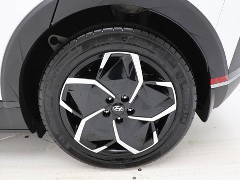 Used 2023 Hyundai Ioniq 5 SEL image 10