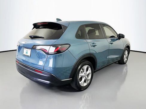 Certified 2024 Honda HR-V LX image 5