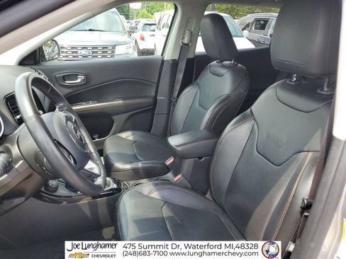 Used 2019 Jeep Compass Limited w/ Safety & Security Group AWD/4WD image 19