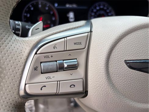 Used 2019 Genesis G70 3.3T Design image 31