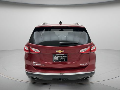 Used 2018 Chevrolet Equinox LT w/ Sun & Infotainment Package AWD/4WD image 7