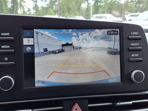 New 2026 Hyundai Elantra SE FWD image 31