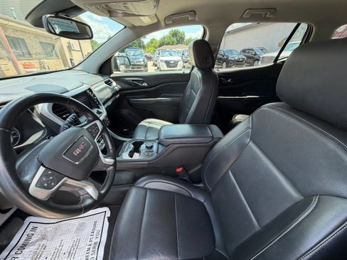 Used 2023 GMC Acadia SLT AWD/4WD image 19