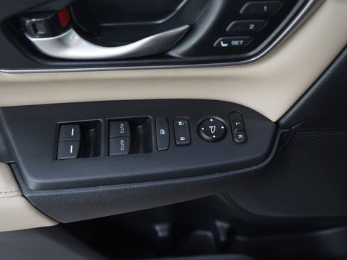 Used 2018 Honda CR-V EX-L image 22