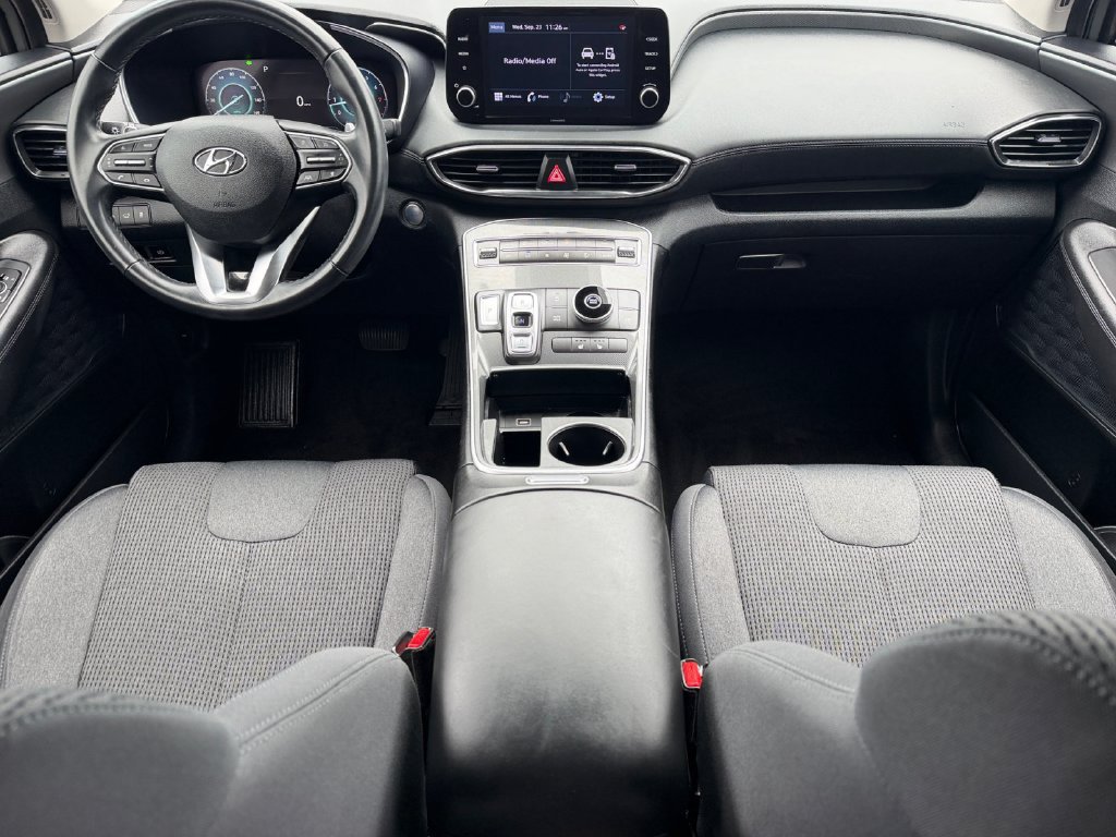Used 2022 Hyundai Santa Fe SEL w/ Convenience Package FWD image 18