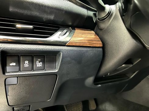 Used 2014 Toyota Avalon XLE Premium image 36