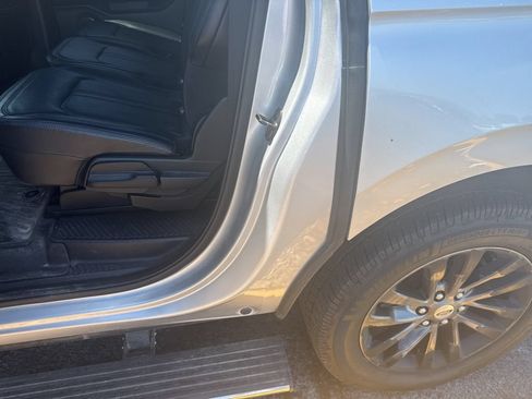Used 2019 Ford Expedition Max Limited AWD/4WD image 9