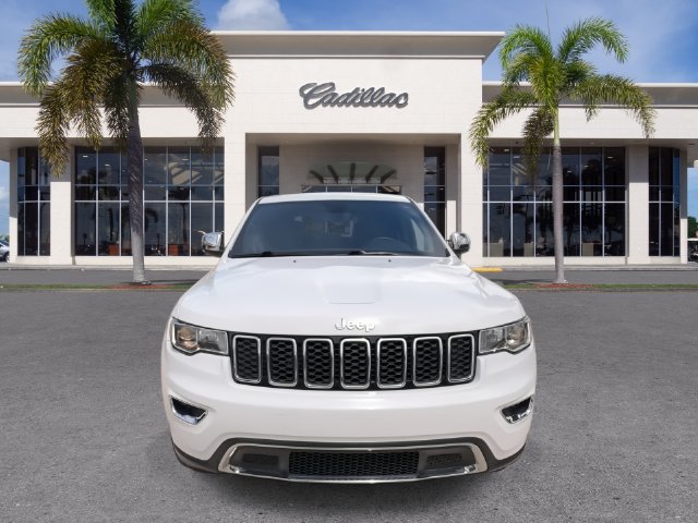 Used 2018 Jeep Grand Cherokee Limited w/ Trailer Tow Group IV AWD/4WD image 4