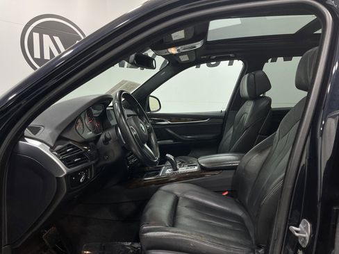 Used 2015 BMW X5 xDrive50i AWD/4WD image 13