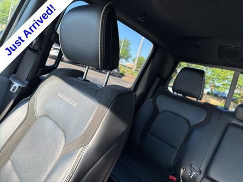 Used 2024 RAM 1500 Laramie AWD/4WD image 18