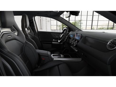 Certified 2025 Mercedes-Benz GLA 35 AMG 4MATIC image 4