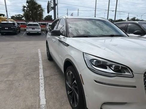 Used 2020 Lincoln Aviator Reserve w/ Equipment Group 202A AWD/4WD image 14