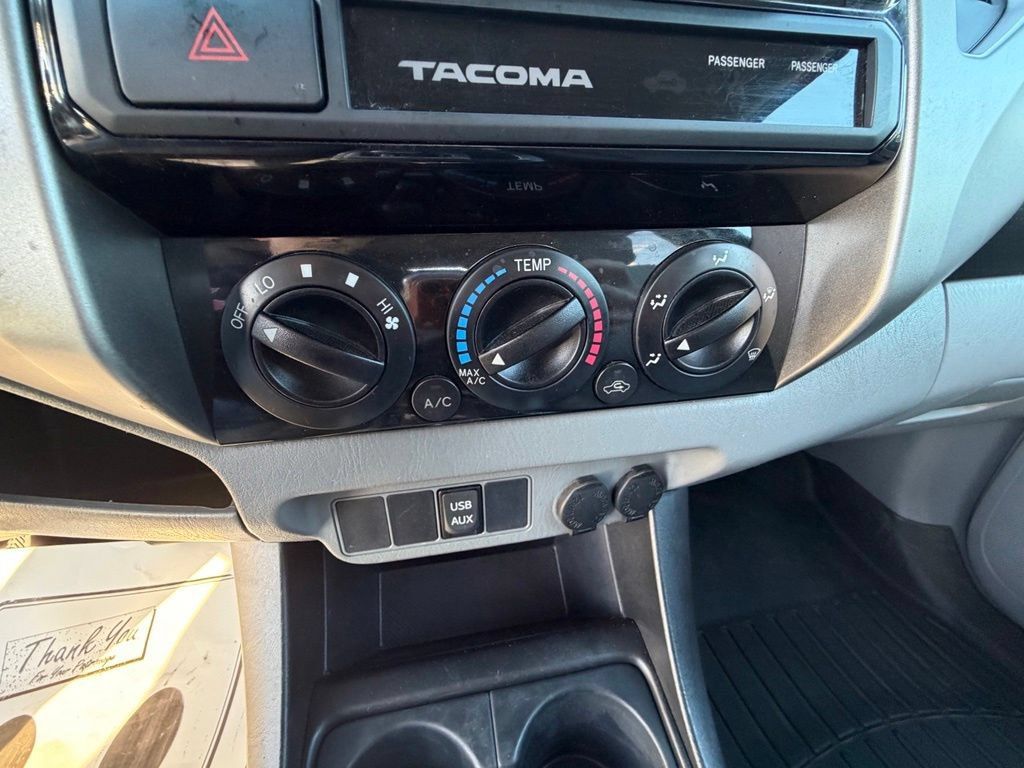 Used 2015 Toyota Tacoma 4x4 Double Cab w/ SR5 Package image 23