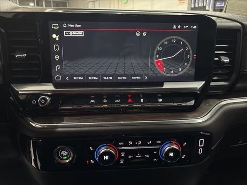 Used 2024 GMC Sierra 1500 SLT image 22