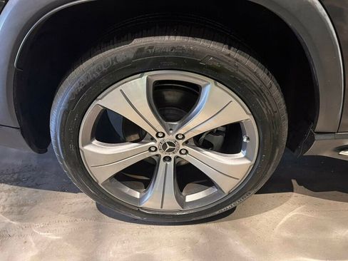 Used 2022 Mercedes-Benz GLS 450 4MATIC image 12