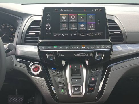 New 2026 Honda Odyssey Elite image 14