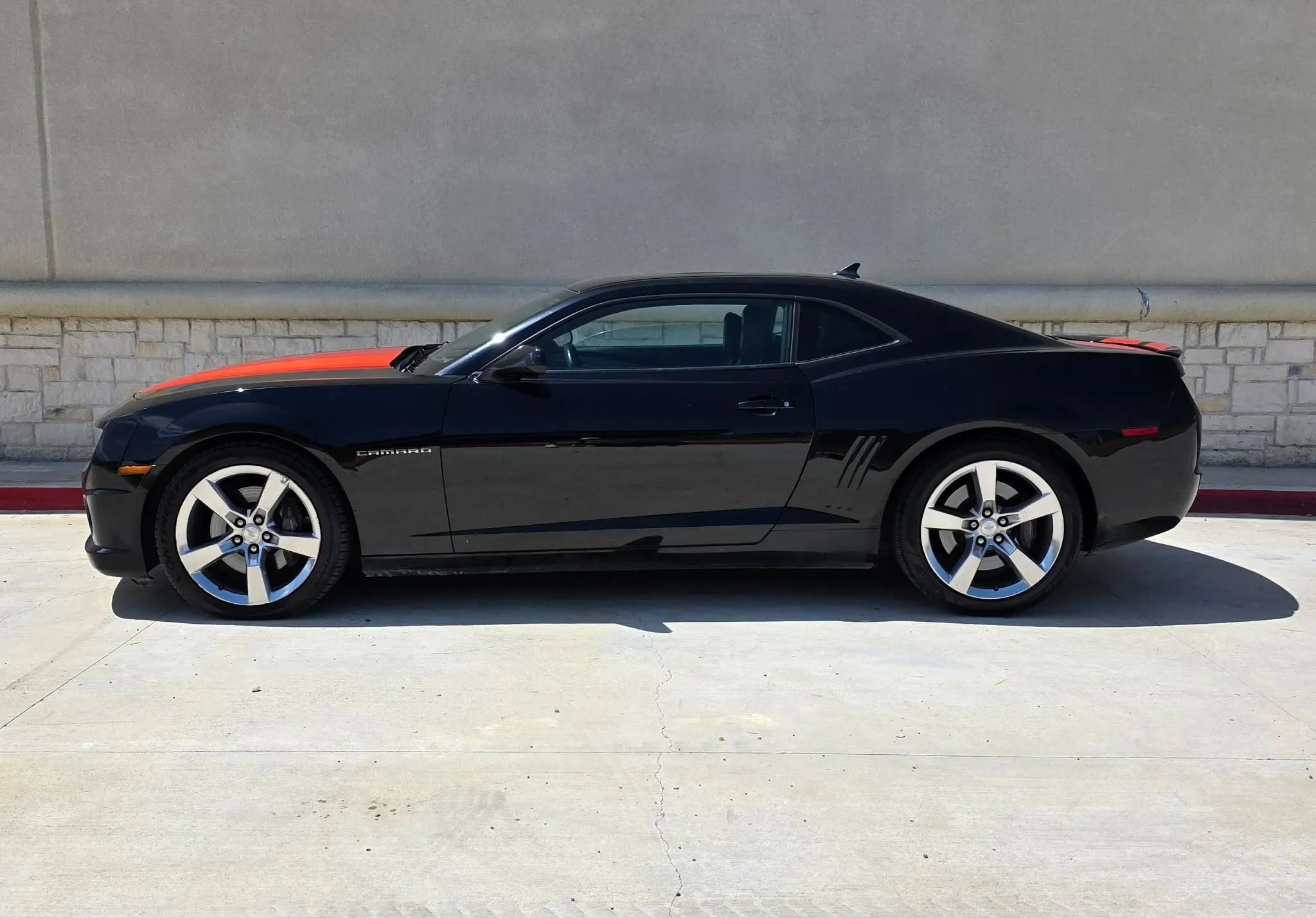 Used 2011 Chevrolet Camaro SS w/ RS Package RWD image 6