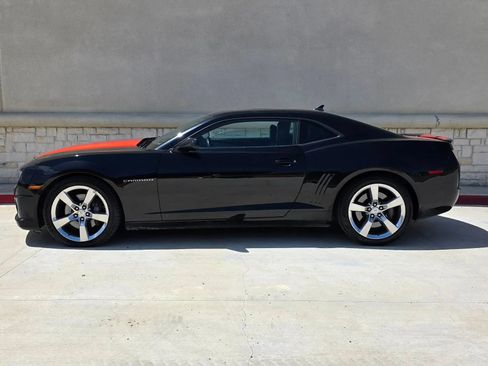 Used 2011 Chevrolet Camaro SS w/ RS Package RWD image 6