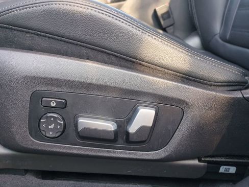 Used 2021 BMW X3 xDrive30i w/ Premium Package image 19