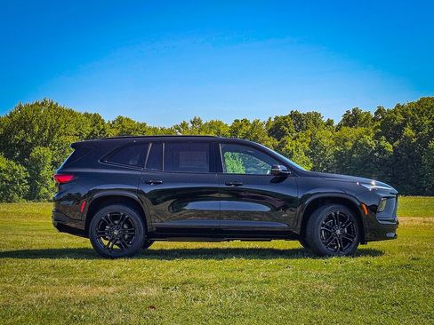 New 2026 Buick Enclave Sport Touring w/ Power Package AWD/4WD image 2