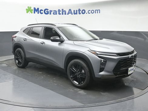 New 2026 Chevrolet Trax ACTIV image 2