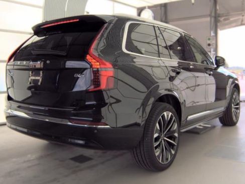 Used 2026 Volvo XC90 B6 Plus AWD/4WD image 3