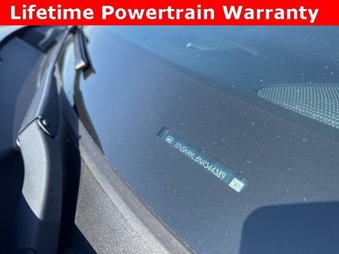 Used 2022 Chevrolet Tahoe RST w/ Sport Performance Package image 27