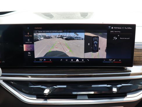 Used 2025 BMW X7 xDrive40i w/ Premium Package image 25