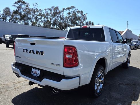 New 2026 RAM 1500 Big Horn AWD/4WD image 5