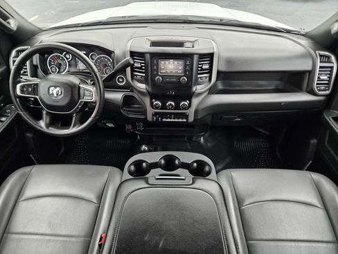 Used 2024 RAM 4500 Tradesman w/ Chrome Appearance Group AWD/4WD image 14