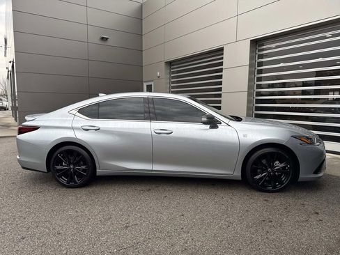 Used 2023 Lexus ES 350 F Sport w/ Accessory Package (Z2) image 7