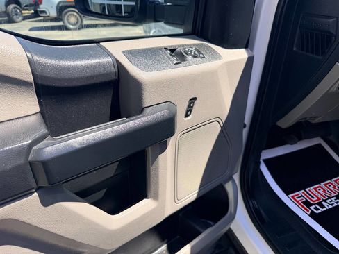 Used 2021 Ford F250 XL w/ Power Equipment Group AWD/4WD image 19