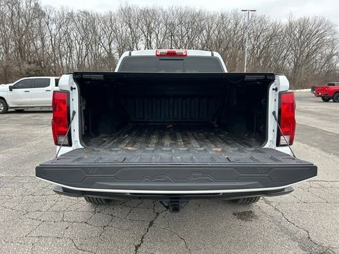 Used 2024 Chevrolet Colorado W/T w/ WT Convenience Package II image 17