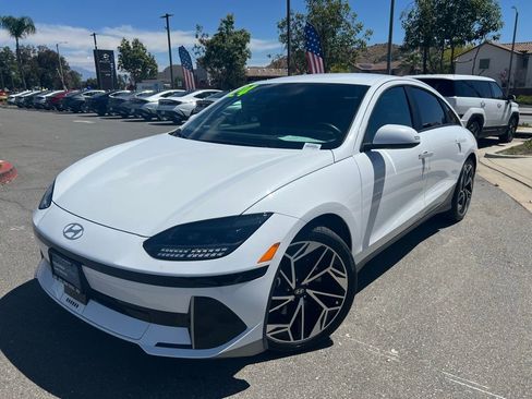 Used 2024 Hyundai Ioniq 6 SEL image 4