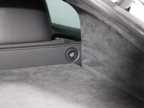 Used 2022 Tesla Model S Plaid image 28