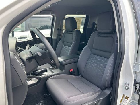 Certified 2025 Nissan Frontier SV w/ SV Convenience Package AWD/4WD image 22