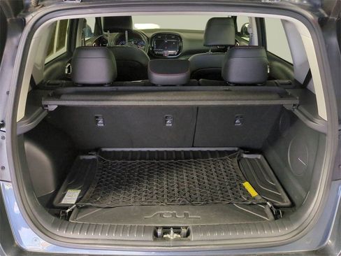 Used 2021 Kia Soul Turbo image 14