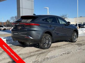 Used 2023 Toyota Venza Limited AWD/4WD video 3