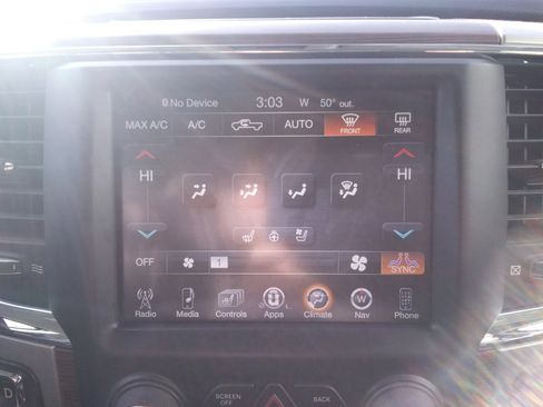 Used 2016 RAM 1500 Laramie w/ Convenience Group image 25