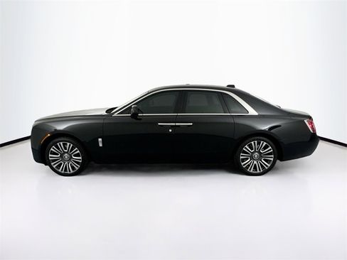 Used 2022 Rolls-Royce Ghost image 8