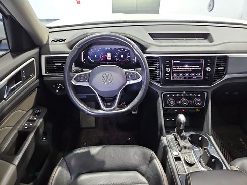 Used 2023 Volkswagen Atlas SEL Premium AWD/4WD image 25