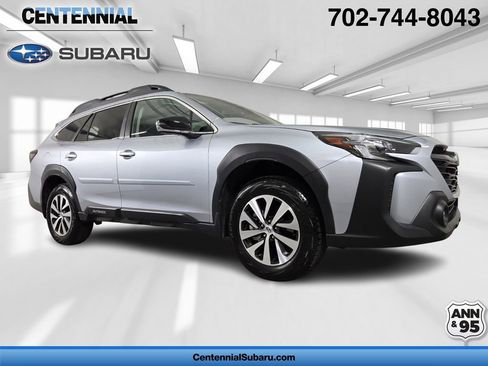 Certified 2025 Subaru Outback Premium AWD/4WD image 1