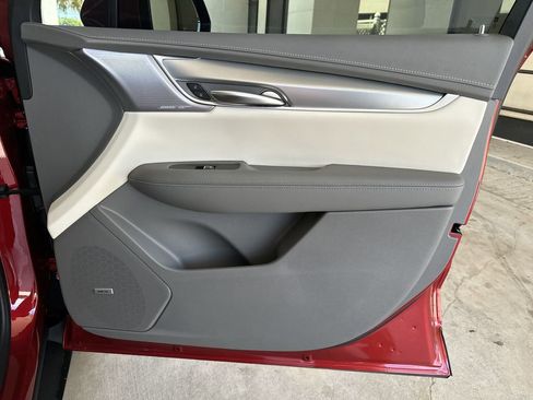 New 2026 Cadillac XT5 Premium Luxury w/ Driver Assist Package FWD image 38